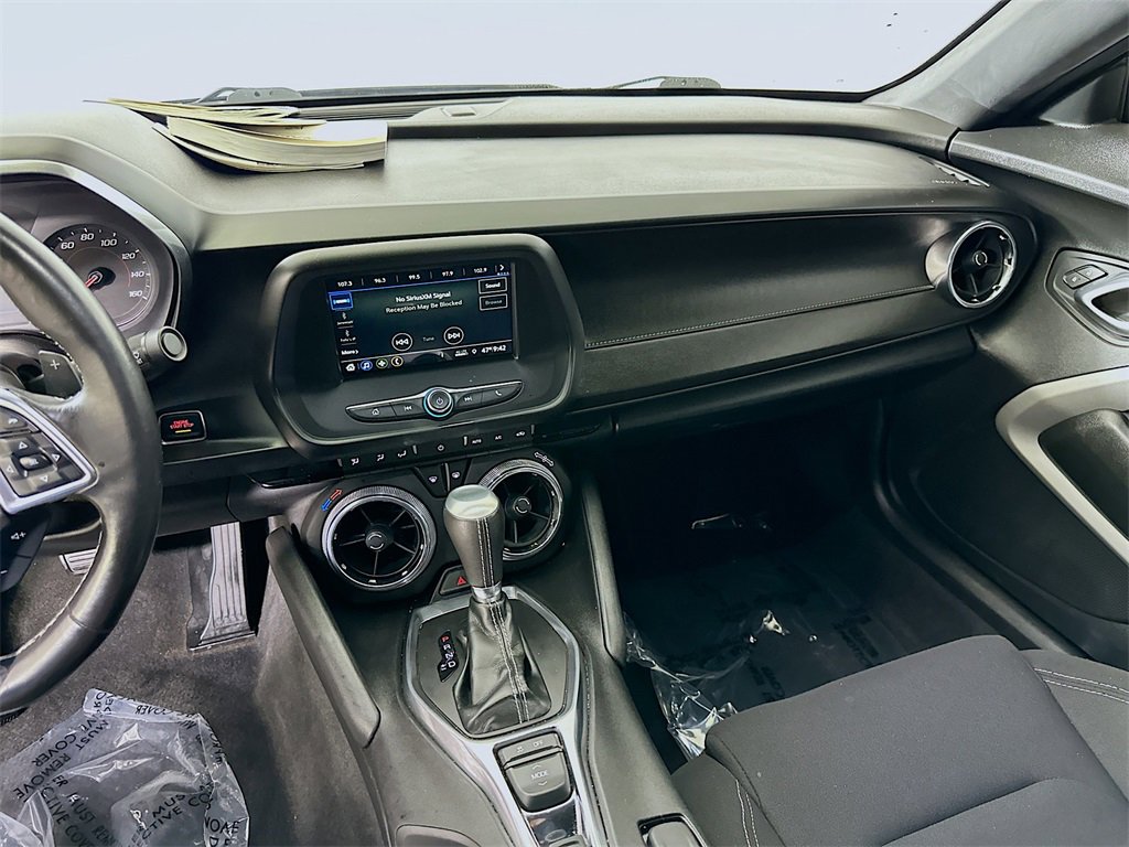 Used 2019 Chevrolet Camaro LT image 17