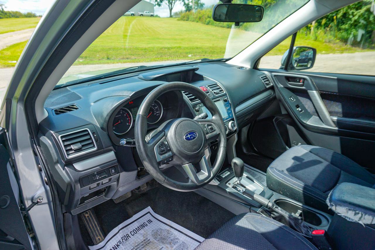 Used 2017 Subaru Forester 2.5i Premium w/ All-Weather Package AWD/4WD image 18