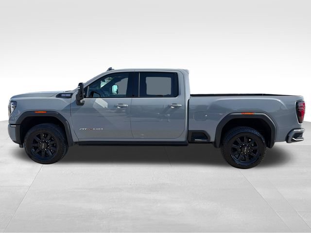 Used 2025 GMC Sierra 2500 AT4 w/ AT4 Premium Plus Package AWD/4WD image 4