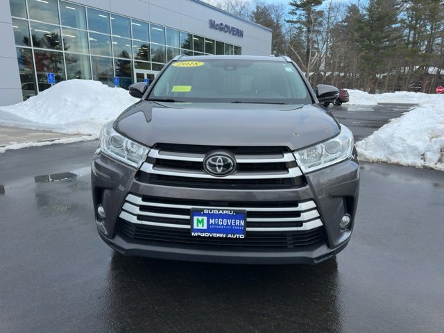 Used 2018 Toyota Highlander XLE image 2