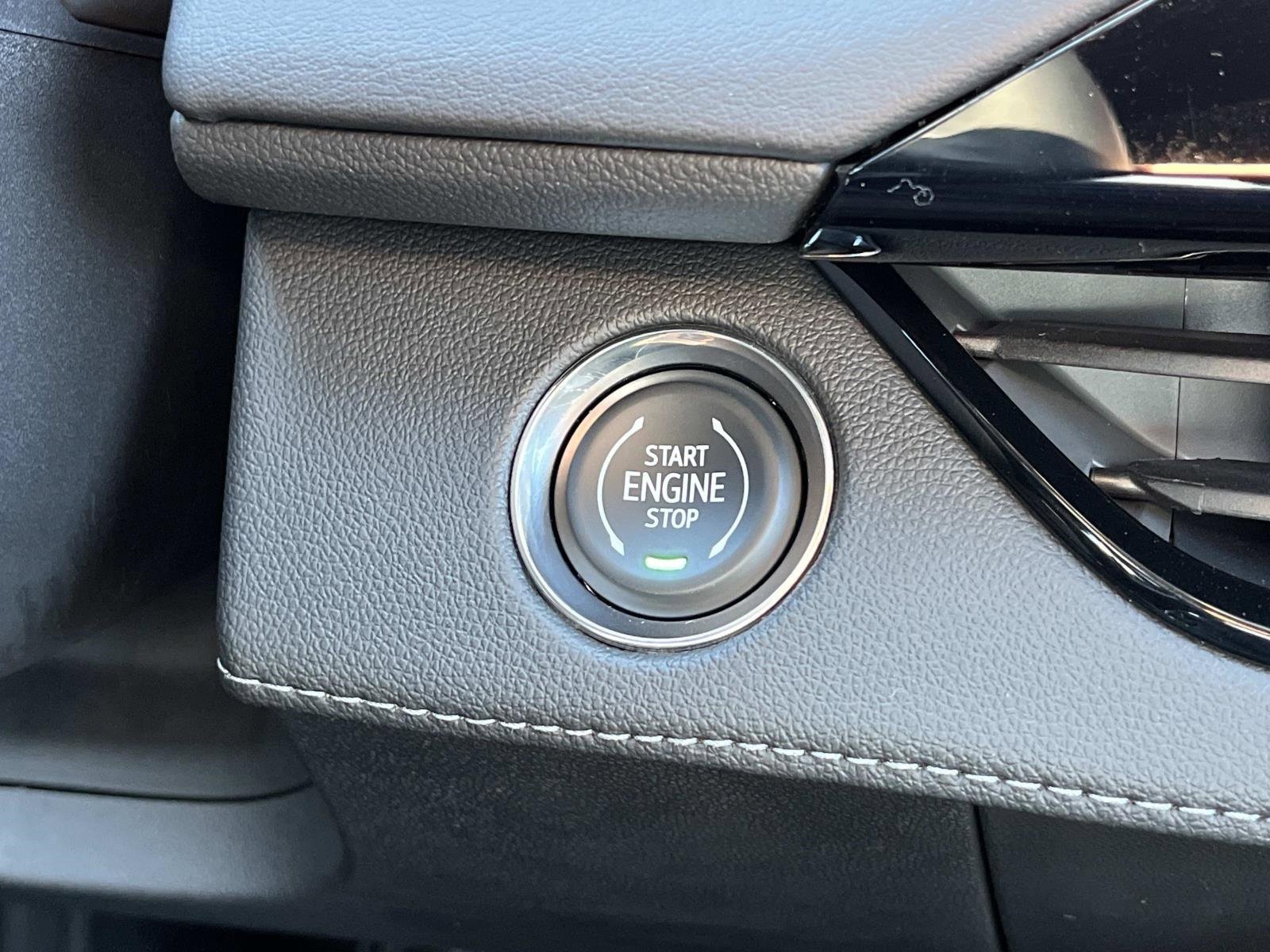 New 2026 Buick Enclave Avenir w/ Super Cruise Package image 32