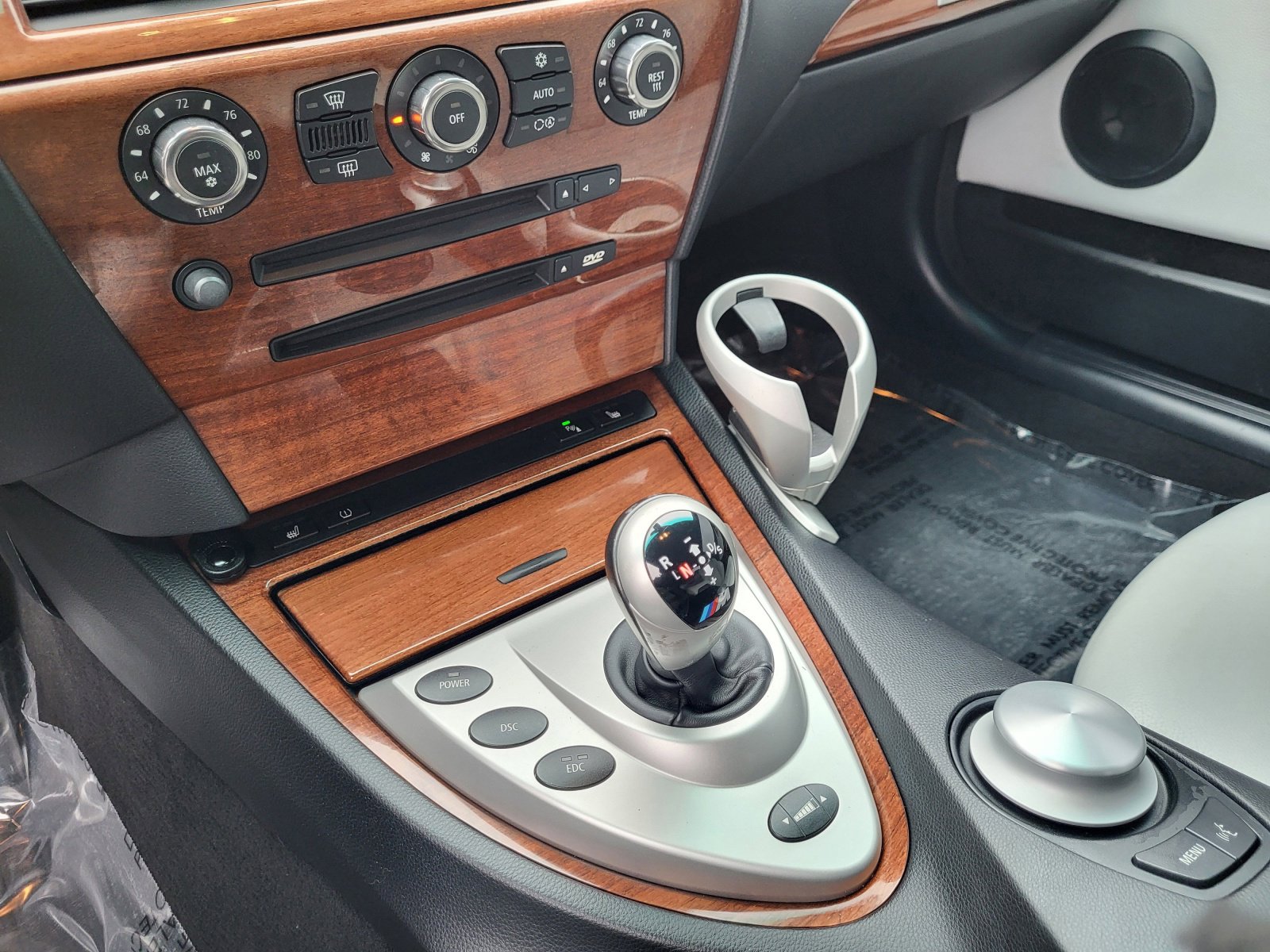 Used 2006 BMW M6 Coupe image 12