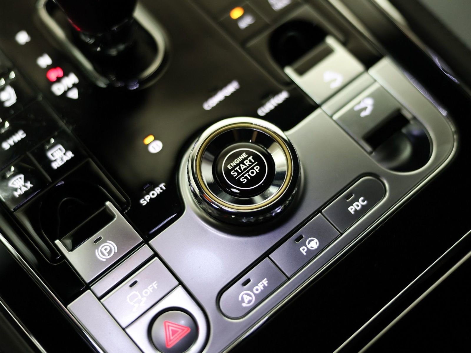 Used 2020 Bentley Continental GT AWD/4WD image 33