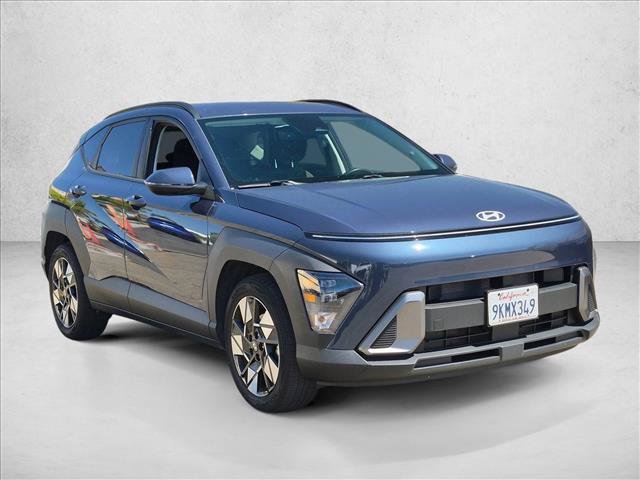 Certified 2024 Hyundai Kona SEL w/ Convenience Package FWD image 4