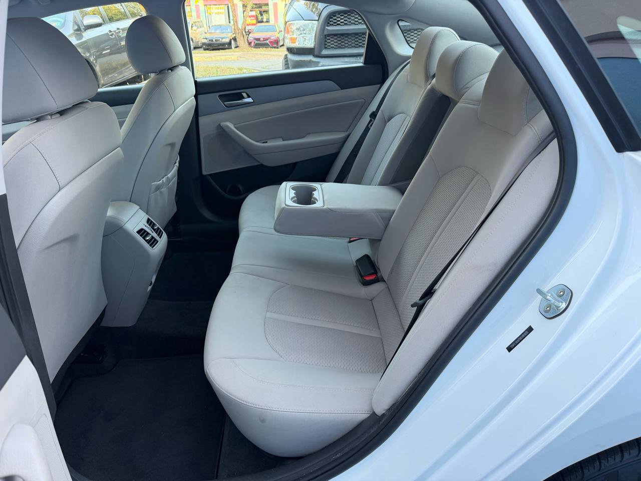 Used 2019 Hyundai Sonata SEL FWD image 10