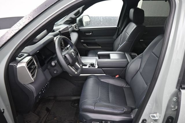 Used 2026 Toyota Sequoia Platinum AWD/4WD image 22