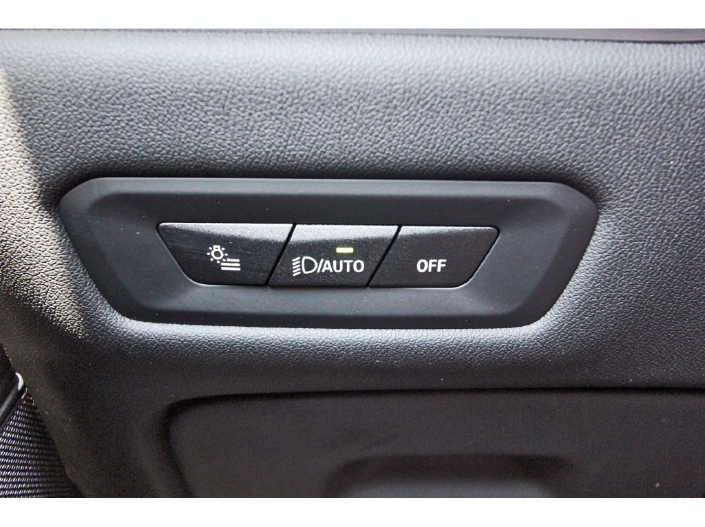 Used 2025 BMW X5 sDrive40i w/ Parking Assistance Package RWD image 25