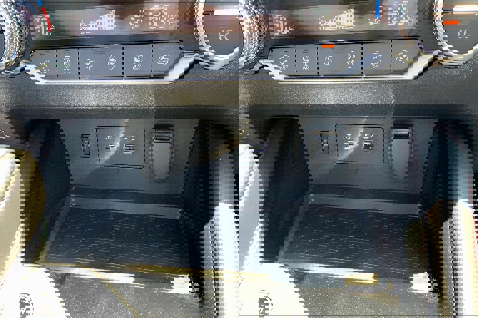 New 2025 Nissan Altima 2.5 SR w/ SR Premium Package image 20