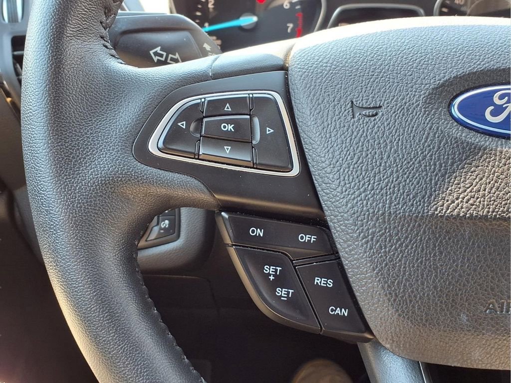 Used 2018 Ford Escape Titanium image 12