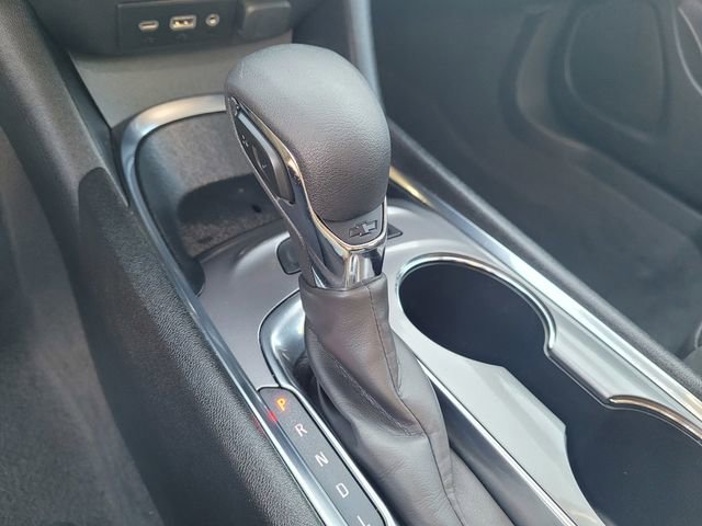 Used 2023 Chevrolet Malibu LT FWD image 21