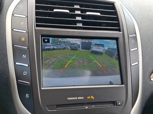 Used 2019 Lincoln MKC Reserve w/ MKC Climate Package AWD/4WD image 17
