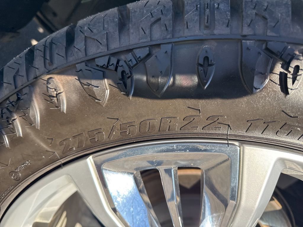 Used 2023 Chevrolet Silverado 1500 High Country w/ High Country Premium Package image 39