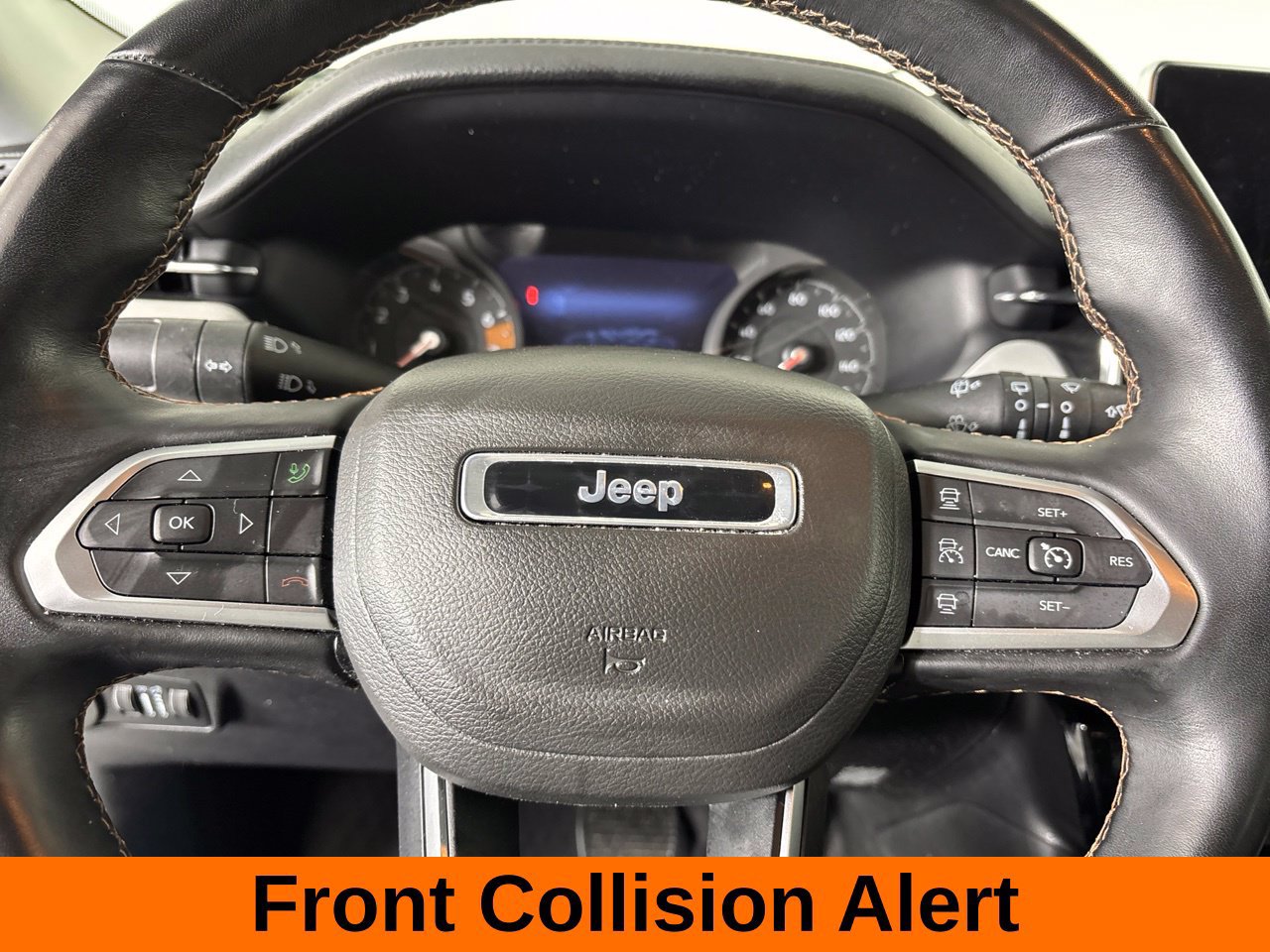 Used 2022 Jeep Compass Limited w/ Sun and Sound Group AWD/4WD image 16