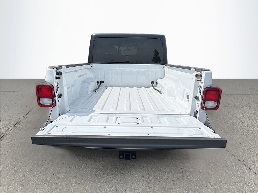 Used 2022 Jeep Gladiator Sport AWD/4WD image 12