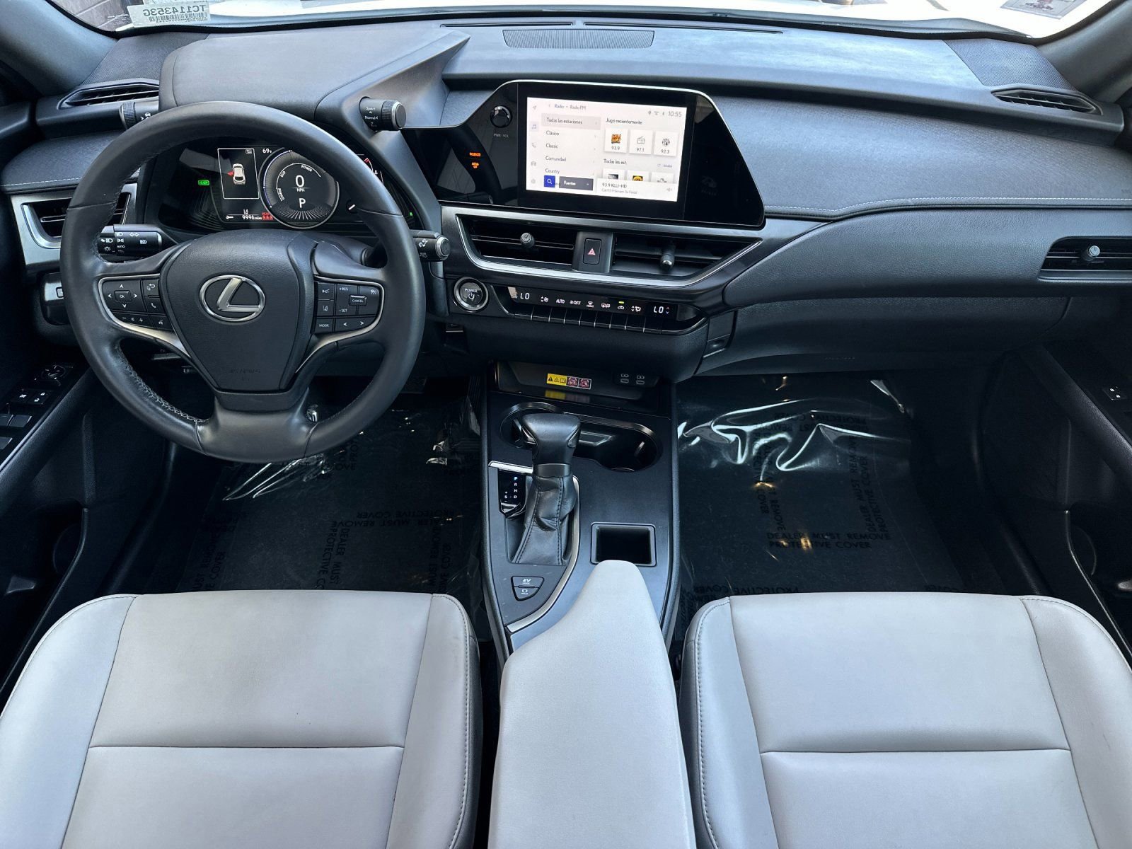Used 2024 Lexus UX 250h FWD image 15