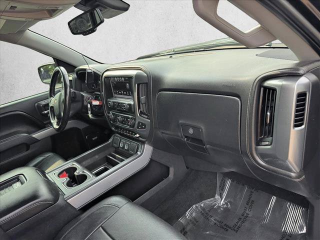 Used 2016 Chevrolet Silverado 1500 LTZ Z71 w/ LTZ Plus Package AWD/4WD image 19