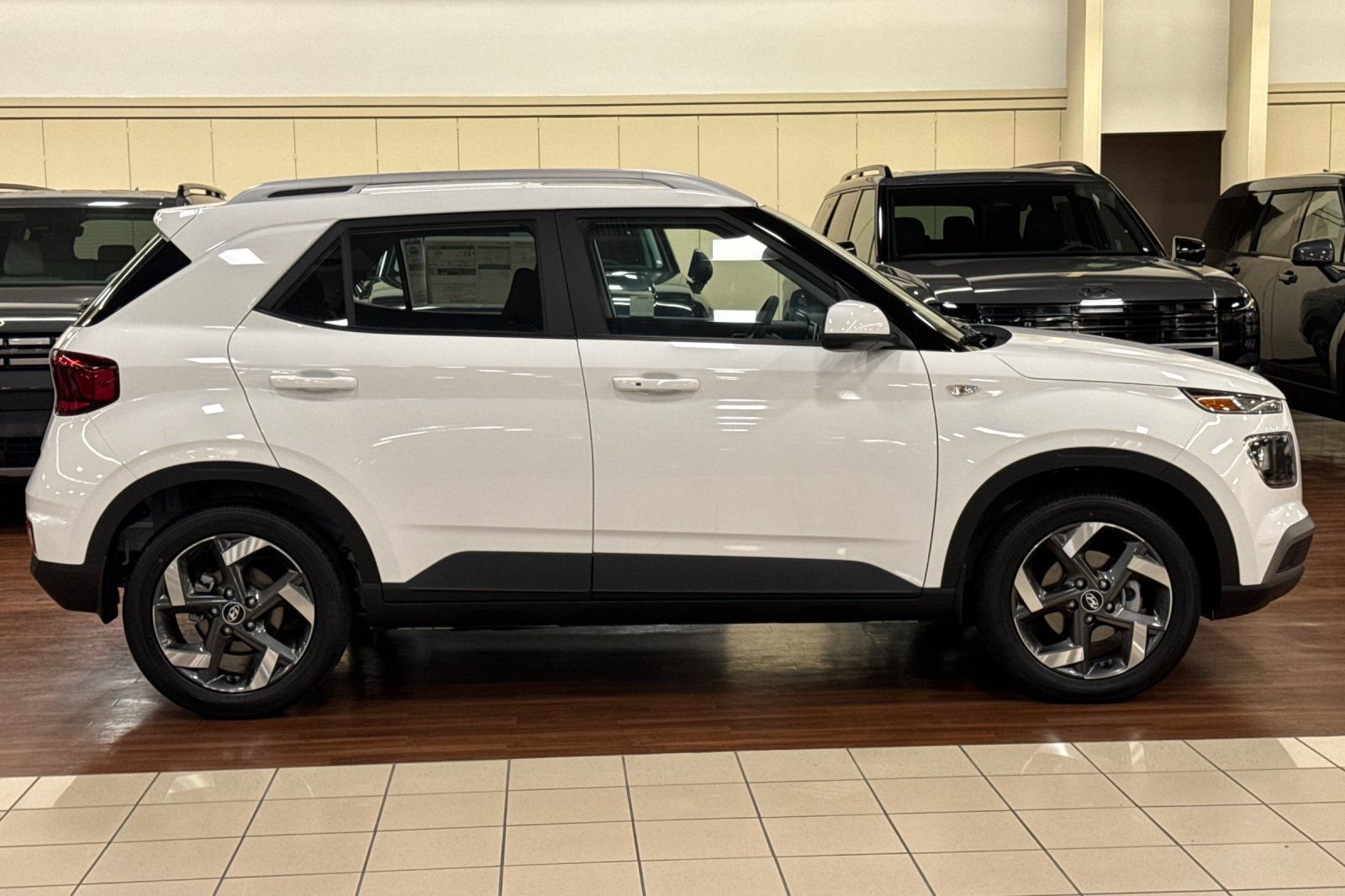 New 2026 Hyundai Venue SEL FWD image 3