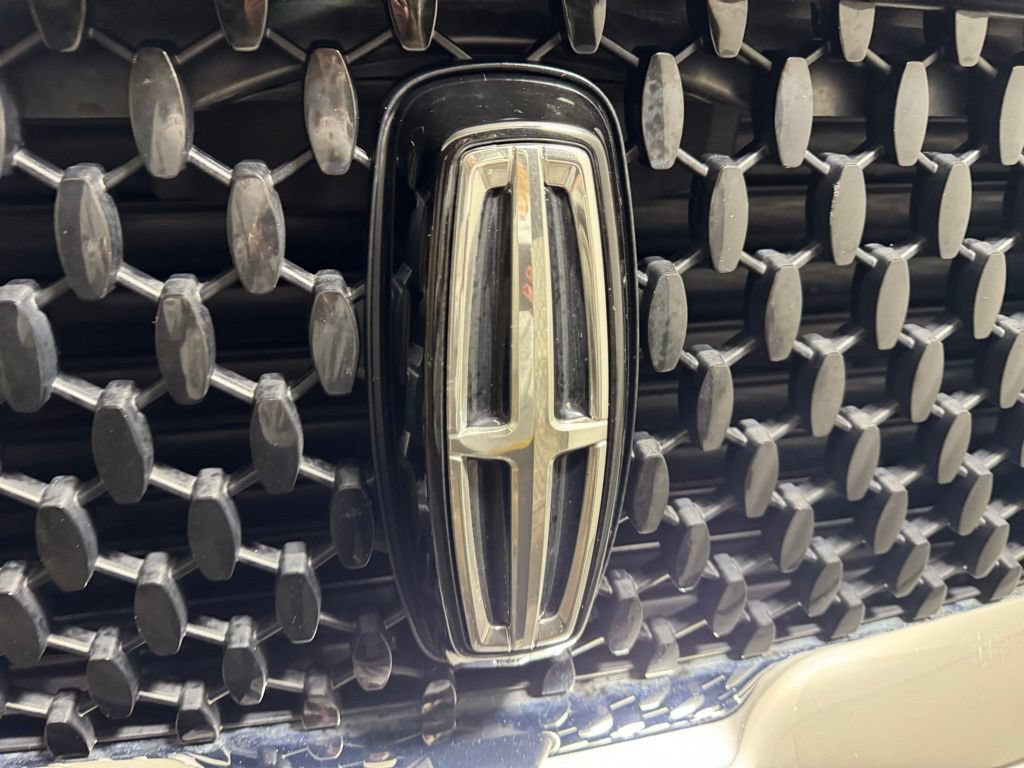 Certified 2022 Lincoln Navigator L Black Label AWD/4WD image 9