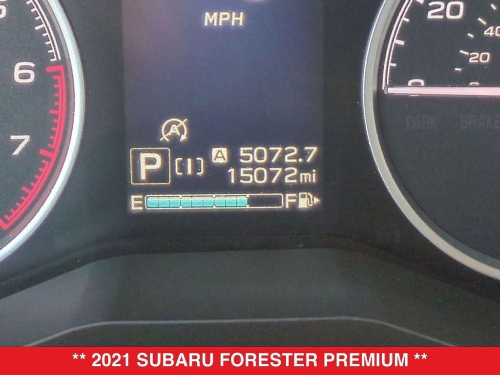 Used 2021 Subaru Forester Premium image 22