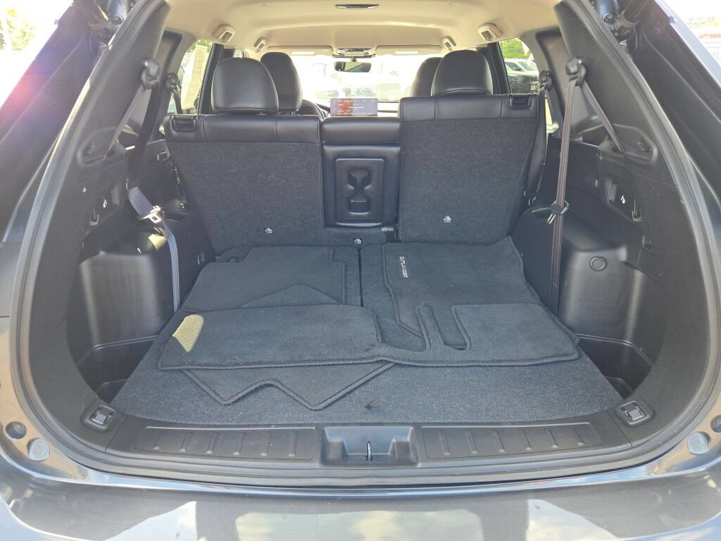 Used 2025 Mitsubishi Outlander SE AWD/4WD image 21