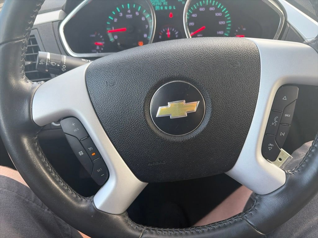 Used 2010 Chevrolet Traverse LT w/ Personal Connectivity Package FWD image 24