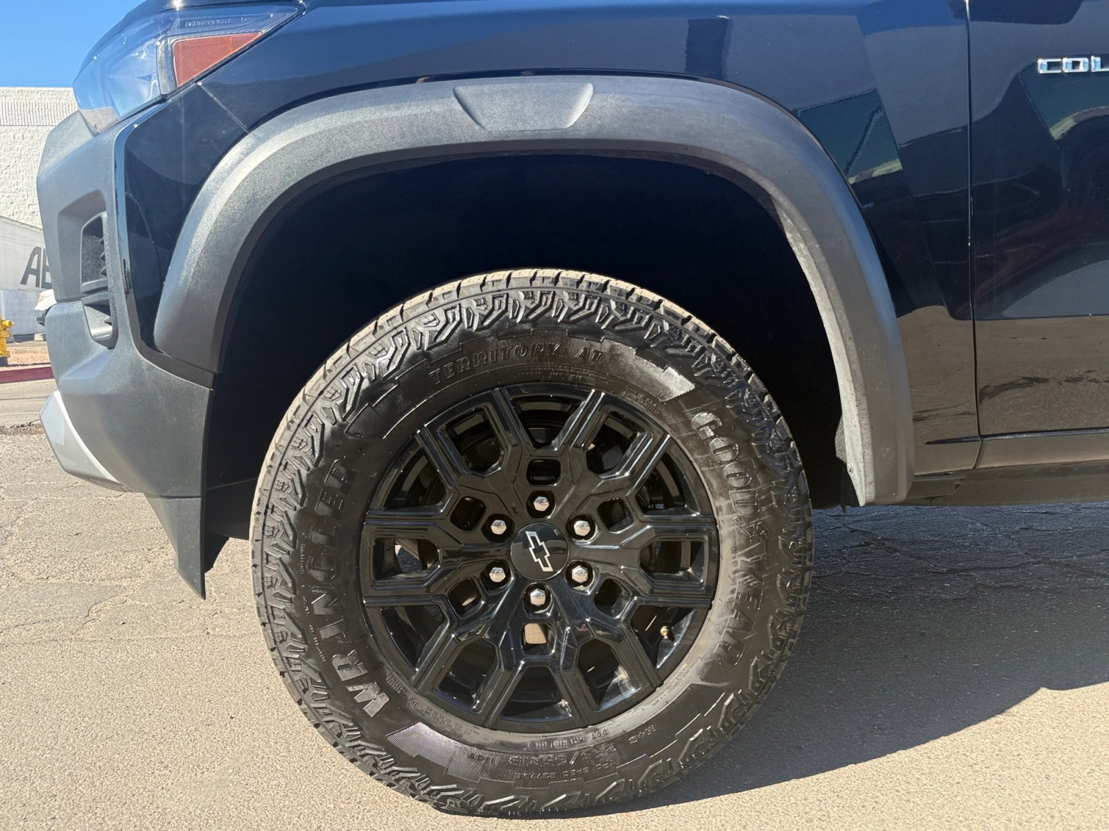 Used 2024 Chevrolet Colorado Trail Boss image 10