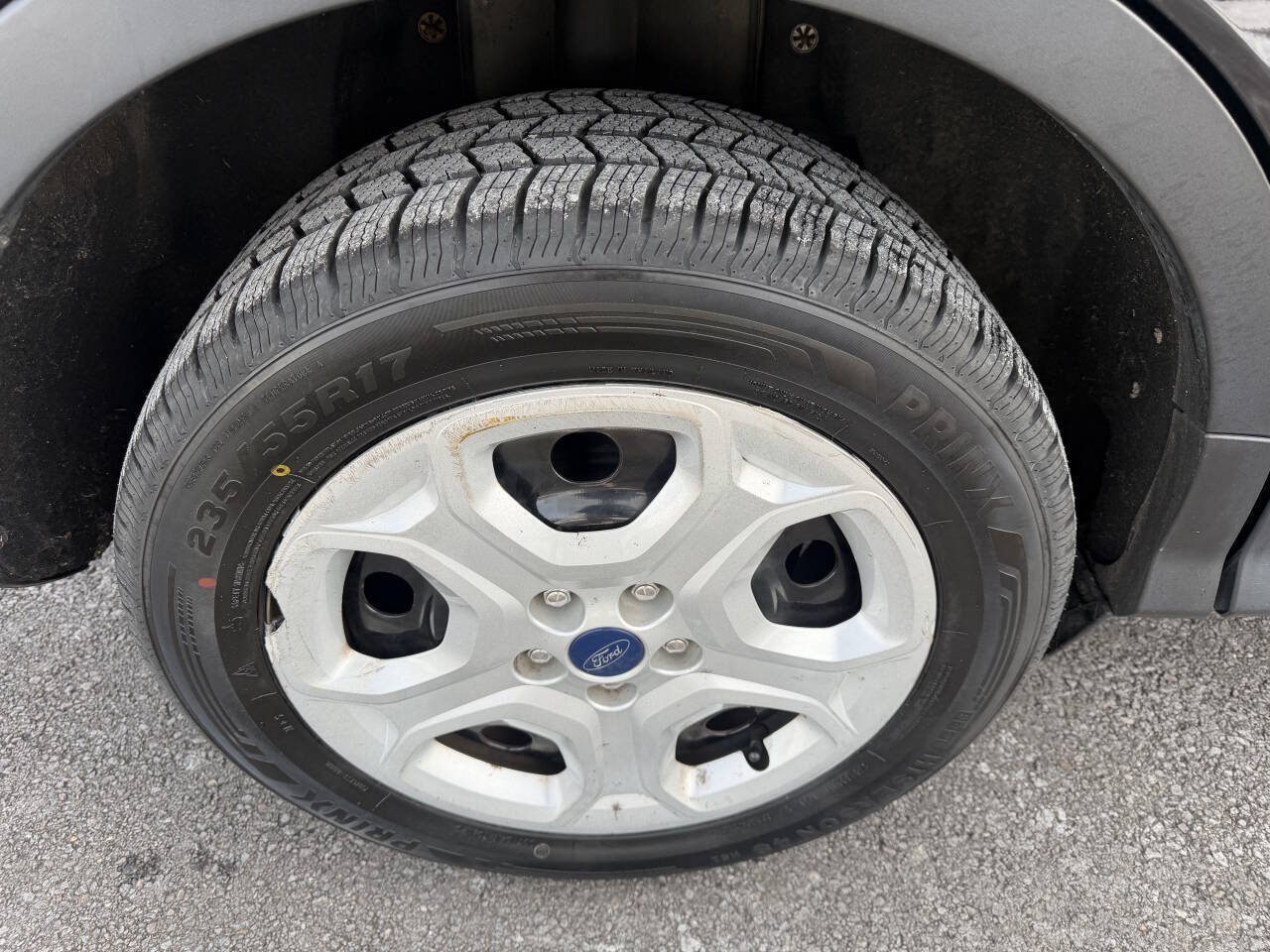 Used 2017 Ford Escape S FWD image 32