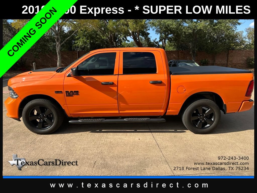 Used 2019 RAM 1500 Express w/ Express Value Package AWD/4WD image 2