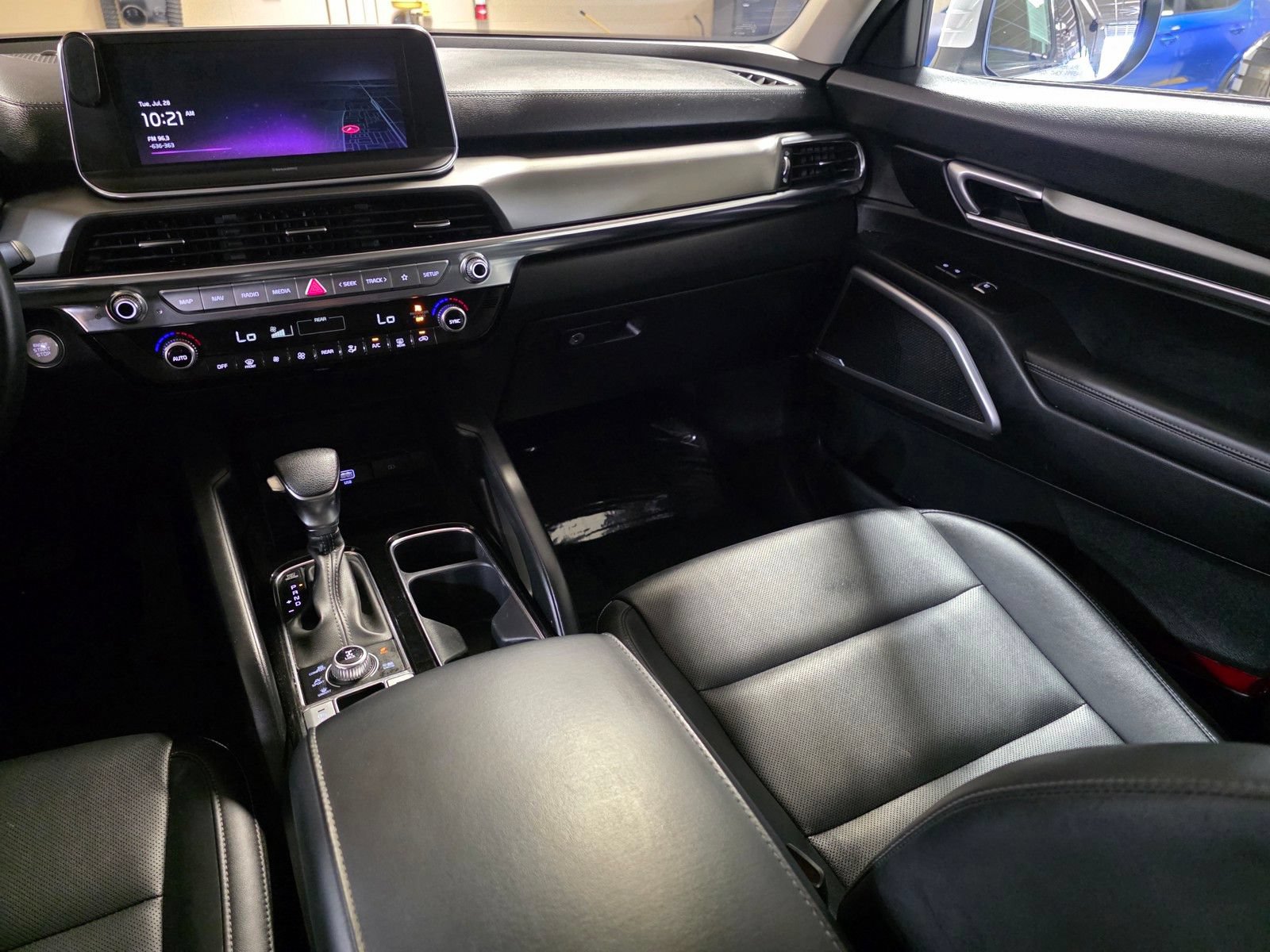 Used 2022 Kia Telluride LX AWD/4WD image 18