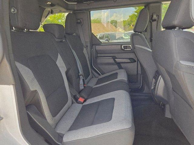 Used 2025 Ford Bronco Big Bend image 27