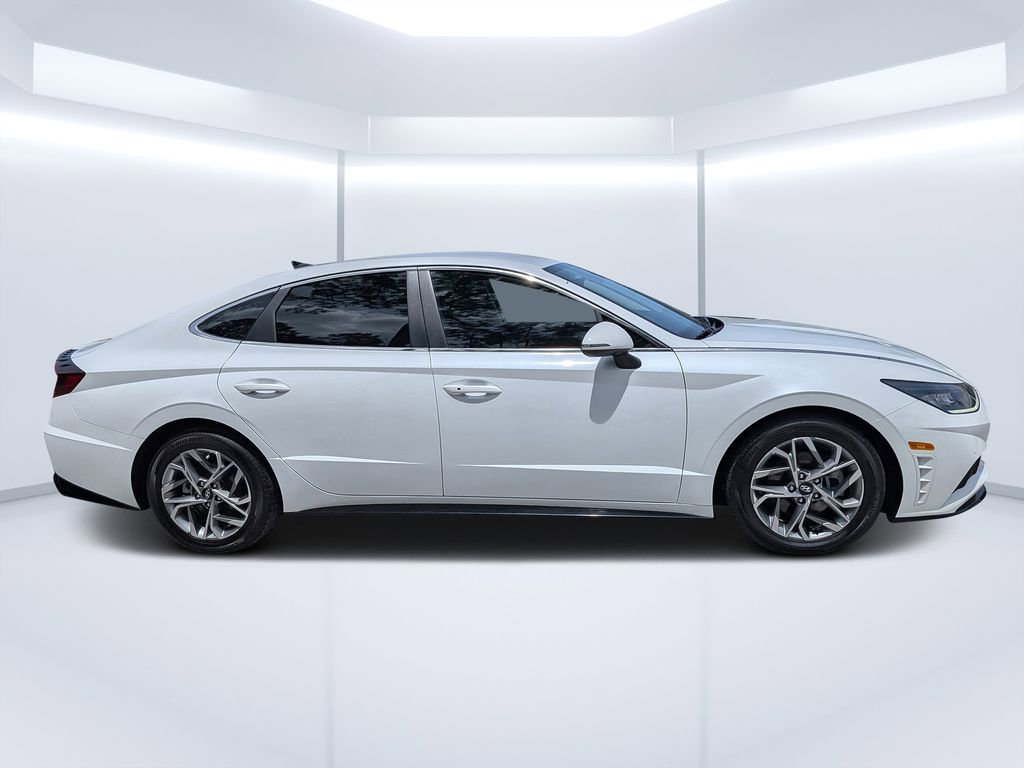 Used 2020 Hyundai Sonata SEL FWD image 2