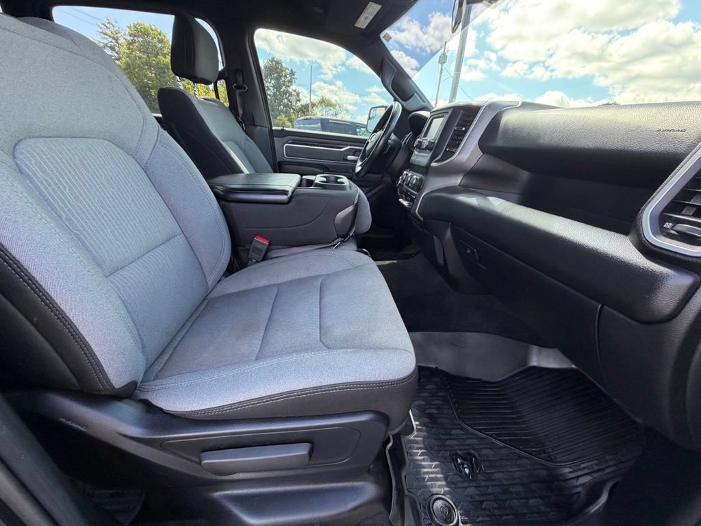 Used 2021 RAM 1500 Big Horn AWD/4WD image 32