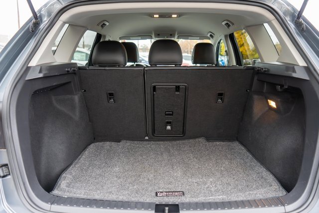 Used 2022 Volkswagen Taos SE image 11