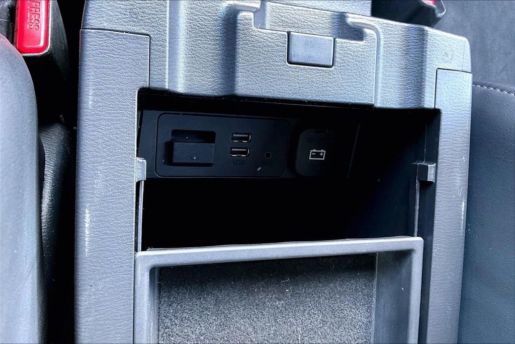 Used 2018 MAZDA CX-5 Touring image 12