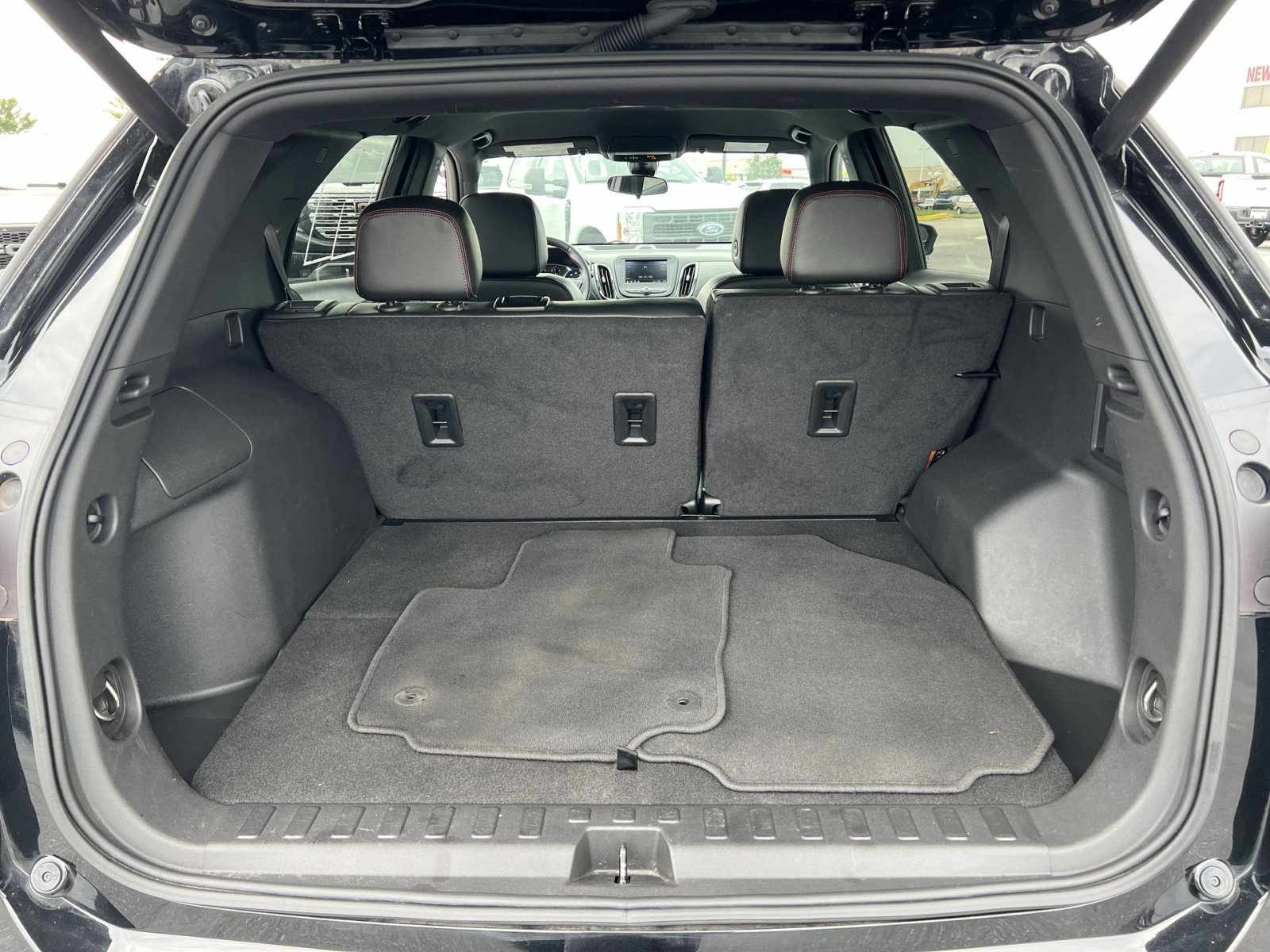 Used 2023 Chevrolet Equinox RS AWD/4WD image 24