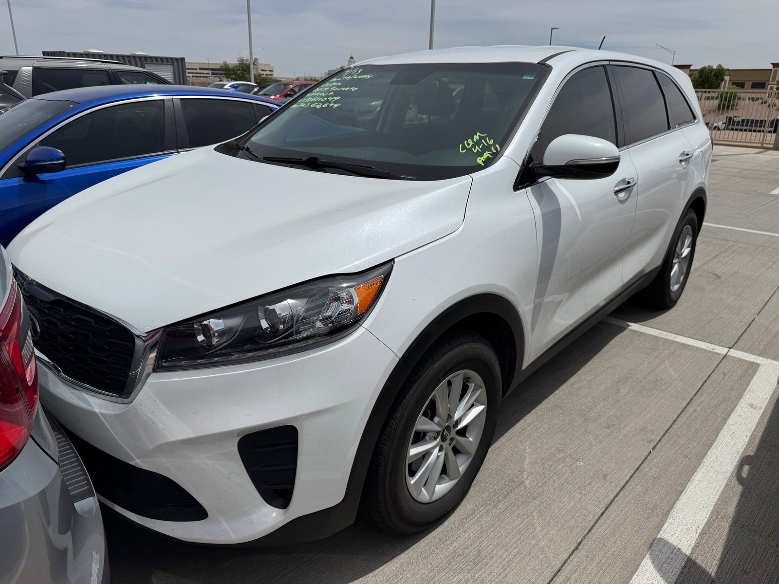 Used 2019 Kia Sorento L image 2