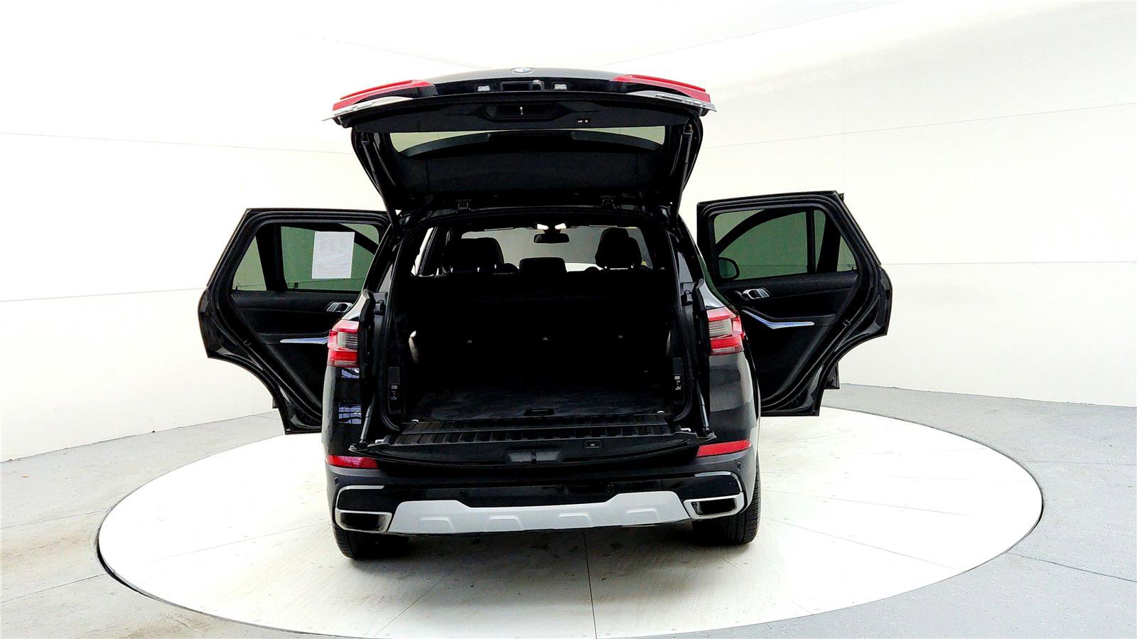 Used 2020 BMW X5 xDrive40i w/ Convenience Package image 11