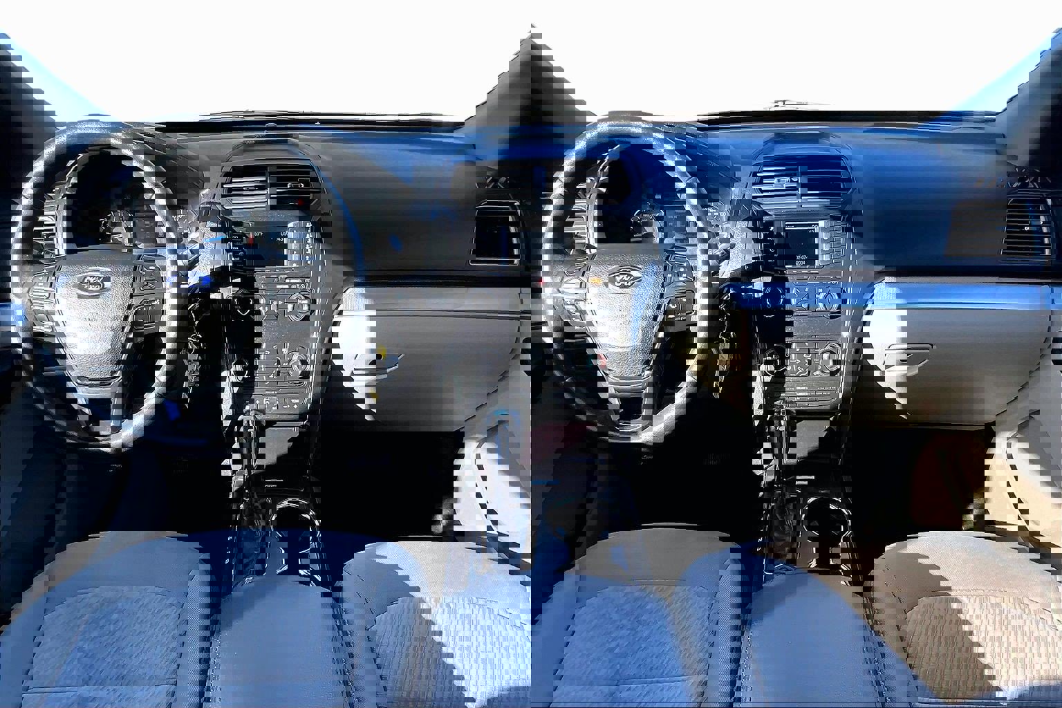 Used 2018 Ford Explorer Base image 14