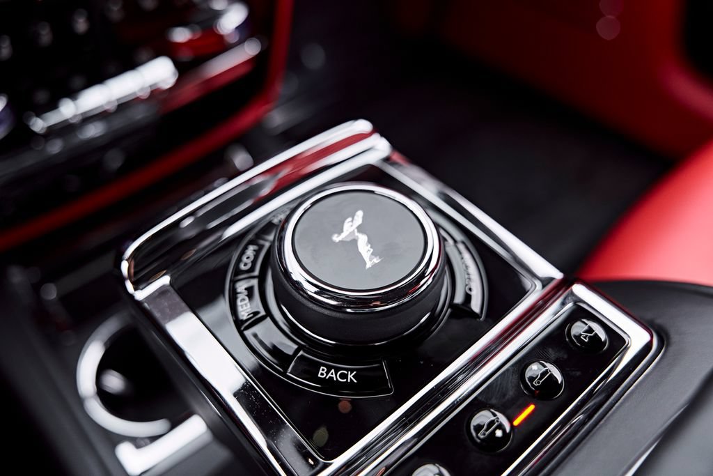 Used 2021 Rolls-Royce Phantom Sedan RWD image 86