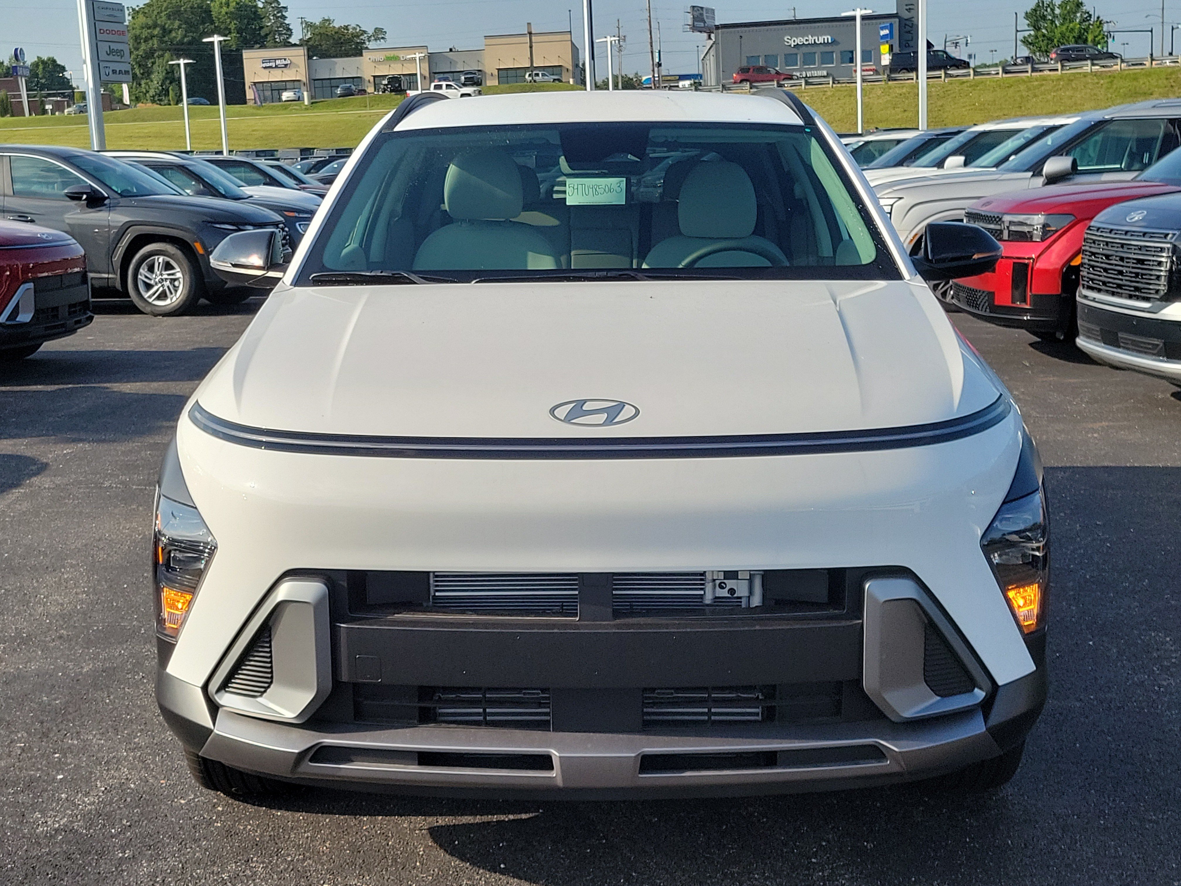 New 2026 Hyundai Kona SEL Premium AWD/4WD image 2