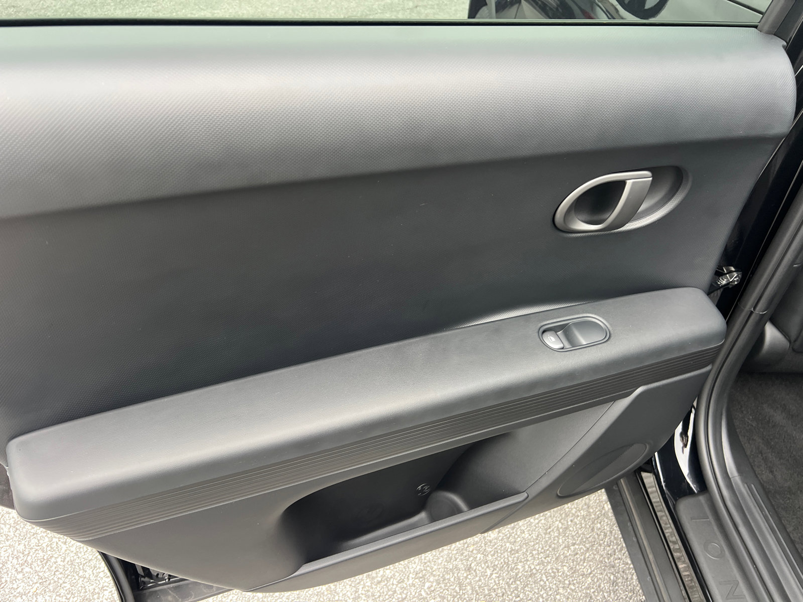 New 2026 Hyundai Ioniq 5 SEL image 16