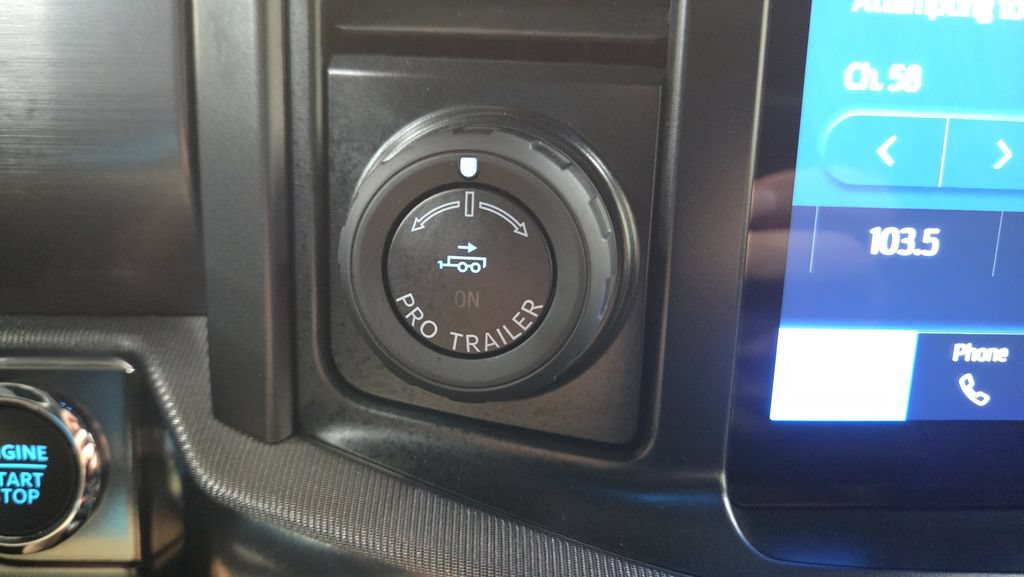 Used 2024 Ford F150 Lariat AWD/4WD image 16