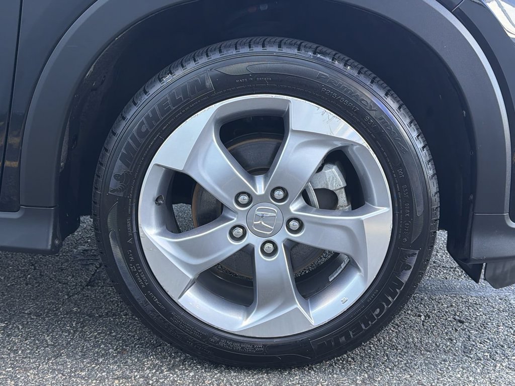 Used 2022 Honda HR-V LX image 13