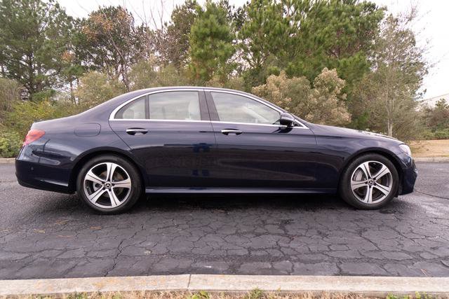 Used 2020 Mercedes-Benz E 350 Sedan image 2