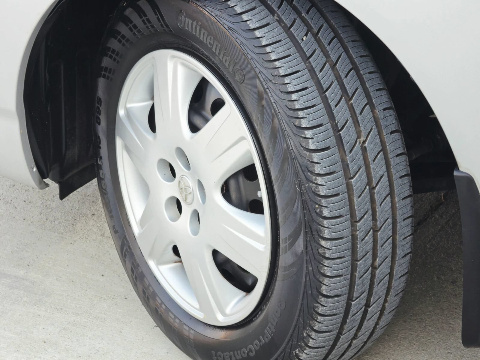 Used 2008 Toyota Corolla LE FWD image 17