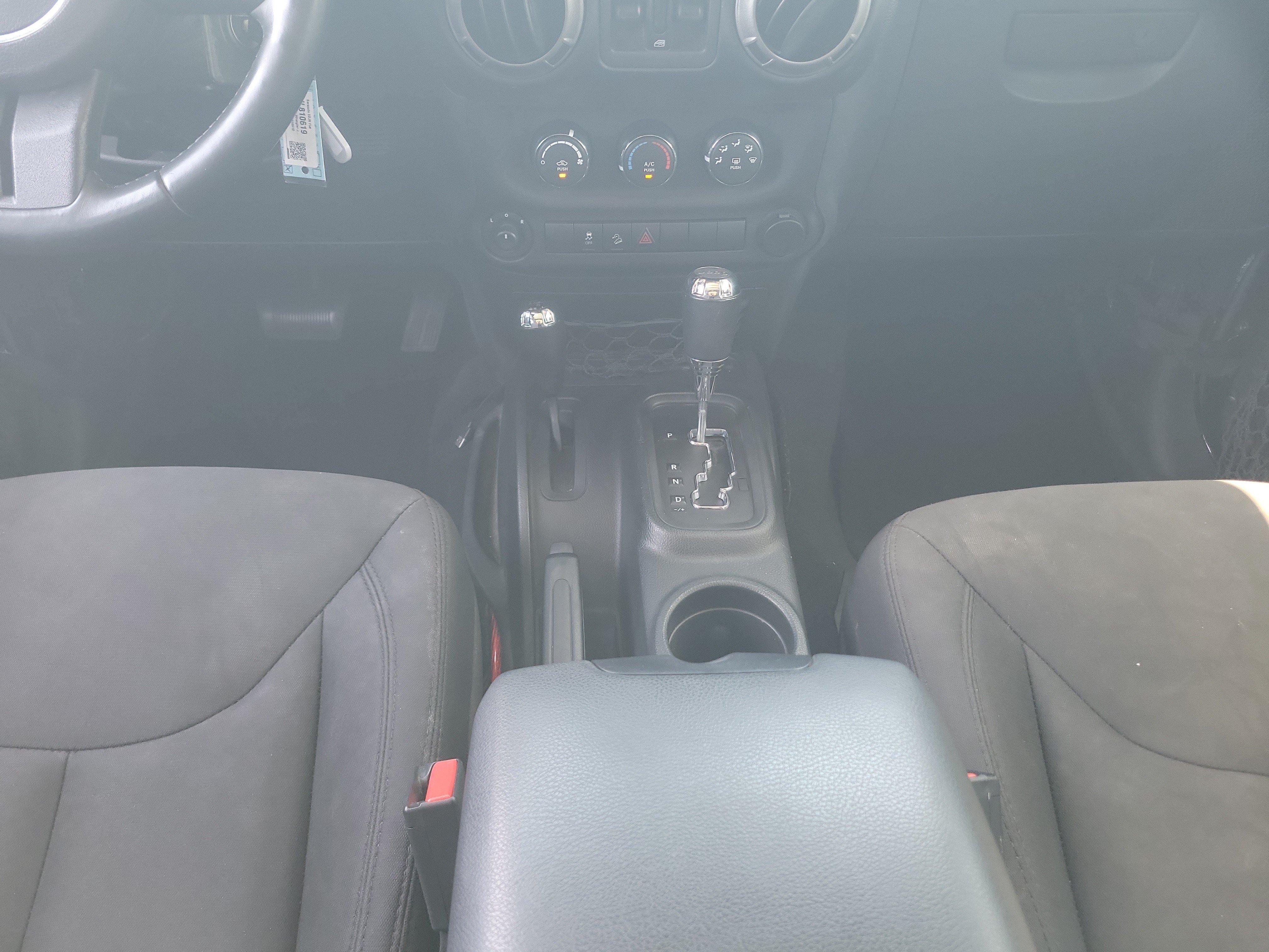Used 2018 Jeep Wrangler Unlimited Sport S AWD/4WD image 18