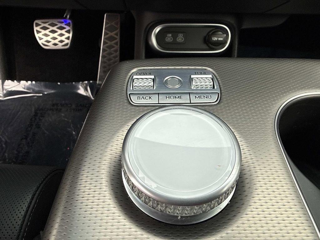 Used 2024 Genesis GV60 Performance AWD/4WD image 38