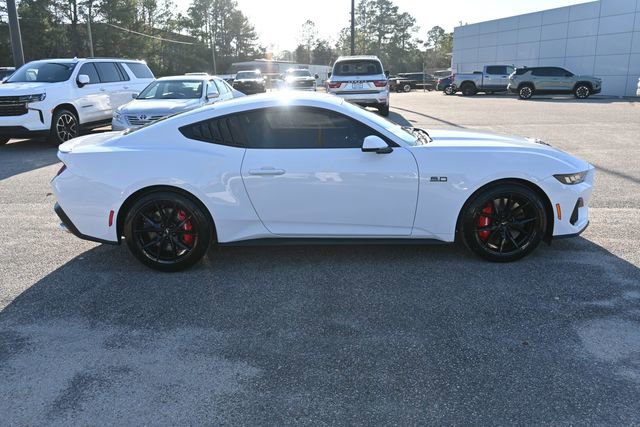 Used 2025 Ford Mustang GT Premium image 6