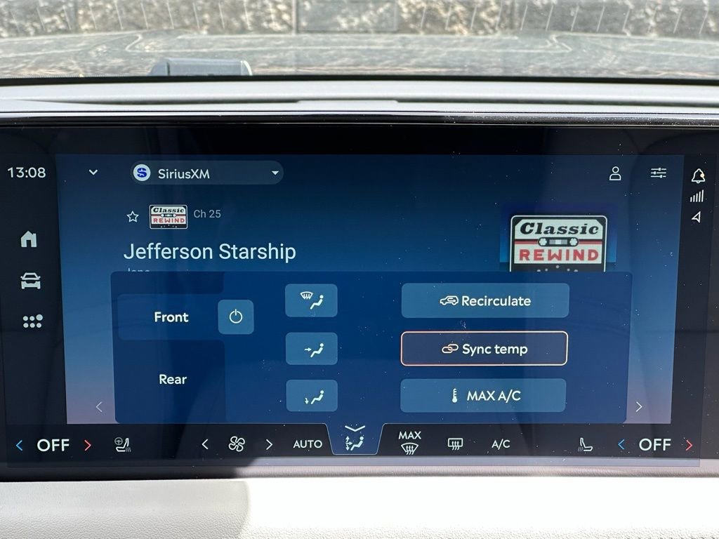 New 2026 Lincoln Aviator AWD image 12