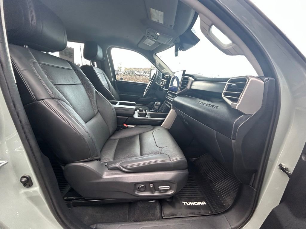 Used 2024 Toyota Tundra SR5 w/ SR5 Premium Package AWD/4WD image 33